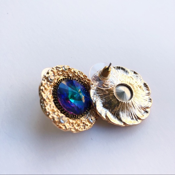 Something Blue Vintage Gem Studs - Picture 4 of 4